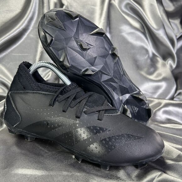 adidas Predator Accuracy .3 Youth Sz 2 Firm Ground FG Black Soccer Futbol Cleat - Picture 1 of 11
